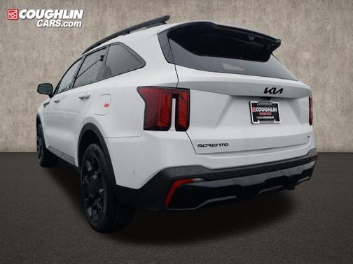 Glacial White Pearl 2026 Kia Sorento X-Line SX Prestige