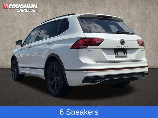 Opal White Pearl Effect 2024 Volkswagen Tiguan 2.0T SE R-Line Black
