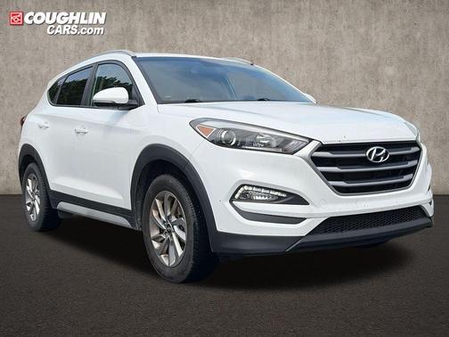 Dazzling White 2018 Hyundai TUCSON SEL Plus