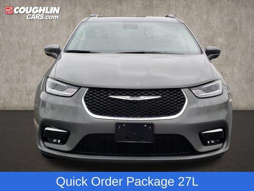 2022 Chrysler Pacifica Touring-L