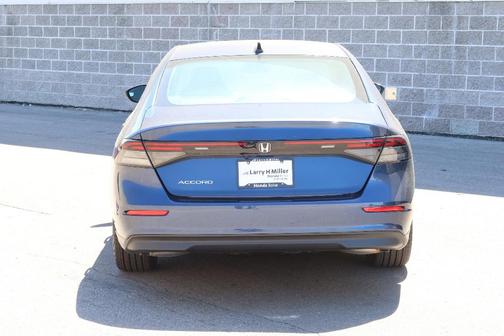 Canyon 2026 Honda Accord SE