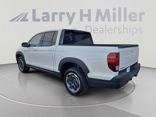 Platinum White Pearl 2024 Honda Ridgeline Sport