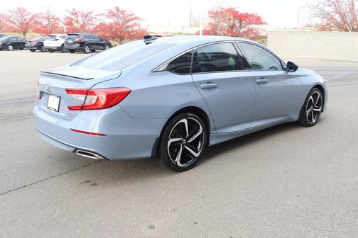 2022 Honda Accord Sport SE