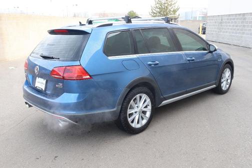 2017 Volkswagen Golf Alltrack TSI SE