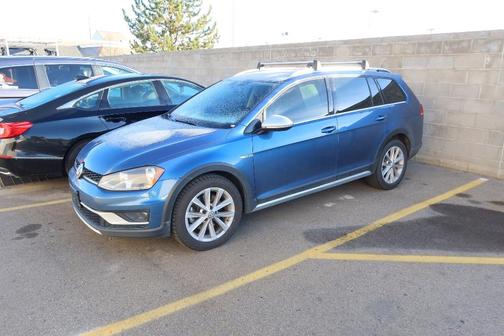 2017 Volkswagen Golf Alltrack TSI SE