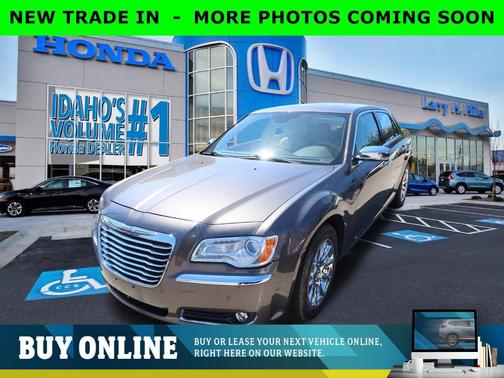 2013 Chrysler 300C Base