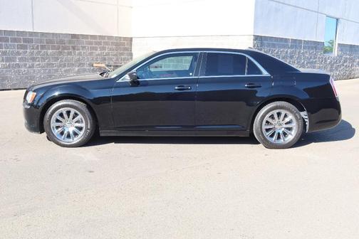 2014 Chrysler 300 Base