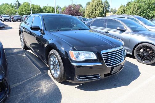 2014 Chrysler 300 Base