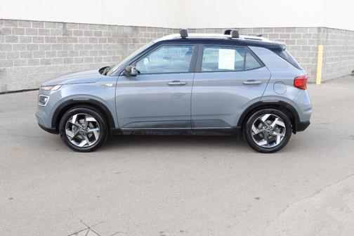 2022 Hyundai VENUE Limited