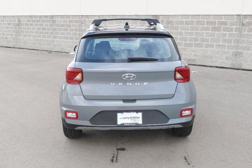 2022 Hyundai VENUE Limited