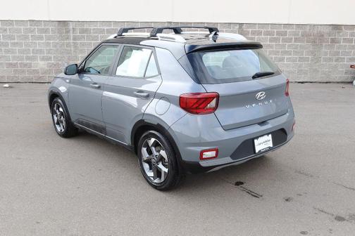 2022 Hyundai VENUE Limited