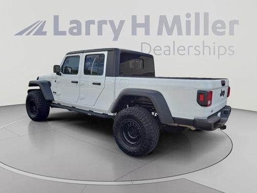 Bright White Clearcoat 2023 Jeep Gladiator Sport