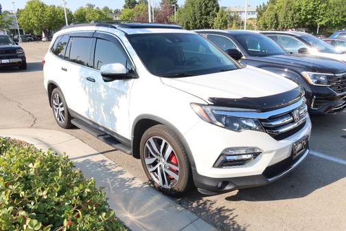 2017 Honda Pilot Touring