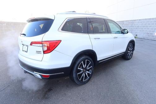 2019 Honda Pilot Touring 8-Passenger