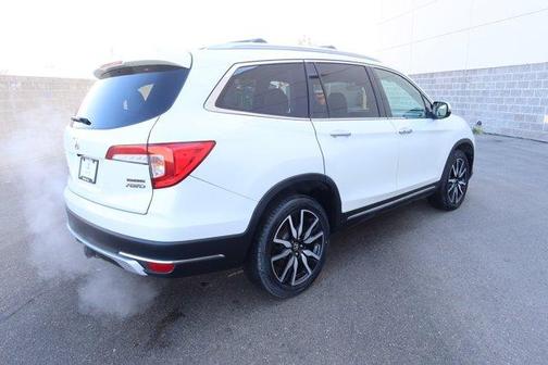 2019 Honda Pilot Touring 8-Passenger