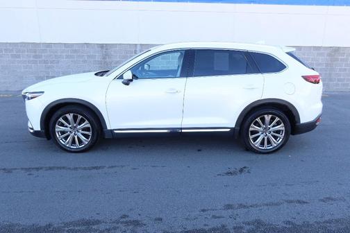 2023 Mazda CX-9 Signature