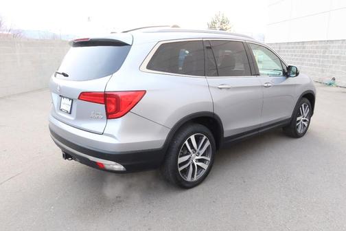 2017 Honda Pilot Elite