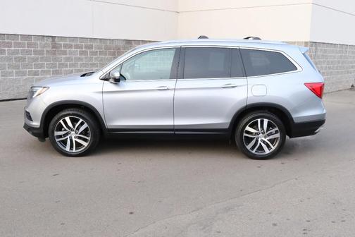 2017 Honda Pilot Elite