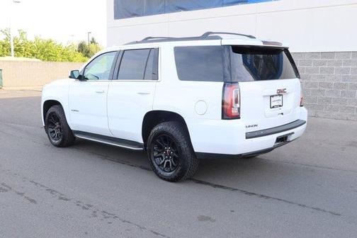 Summit White 2018 GMC Yukon SLT