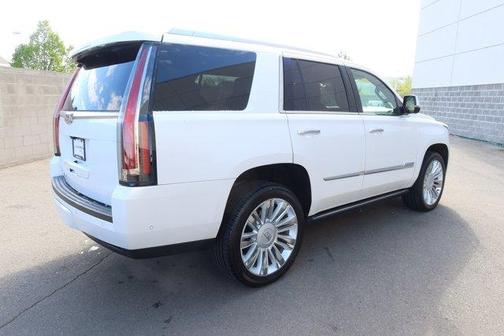 2020 Cadillac Escalade Platinum