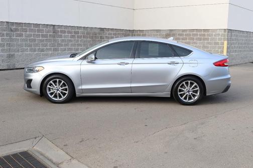 2020 Ford Fusion SEL