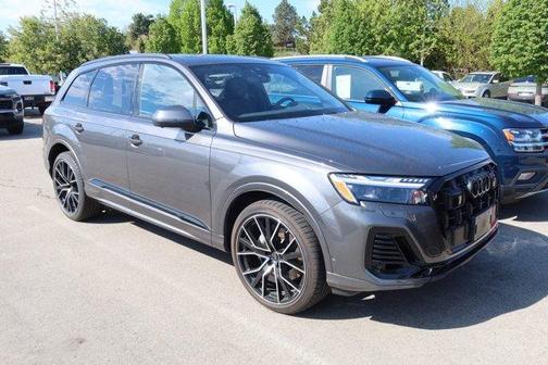 2025 Audi Q7 55 Prestige
