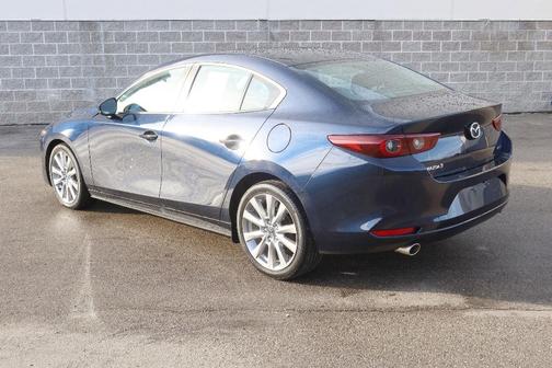 2023 Mazda Mazda3 FWD w/Preferred Package