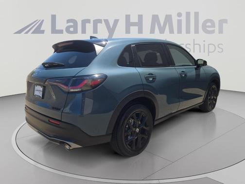 Pearl 2025 Honda HR-V Sport