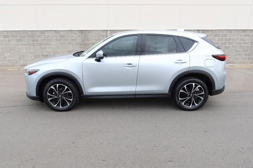 2023 Mazda CX-5 Premium Plus