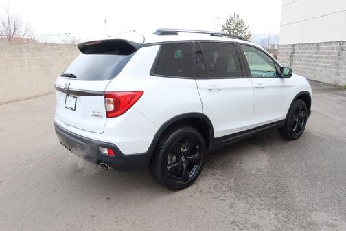 2021 Honda Passport Elite