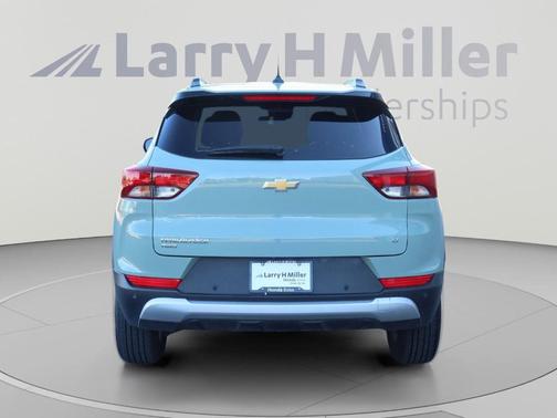 Green 2025 Chevrolet Trailblazer LT