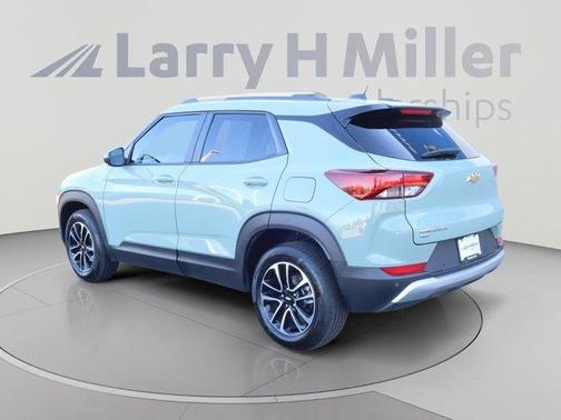 Green 2025 Chevrolet Trailblazer LT