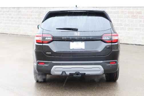 2023 Honda Pilot EX-L 7-Passenger