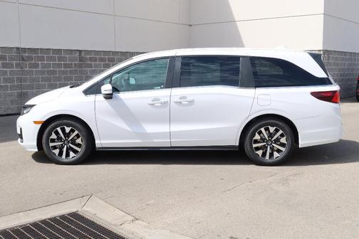 Platinum White Pearl 2026 Honda Odyssey EX-L