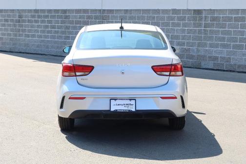2022 Kia Rio LX