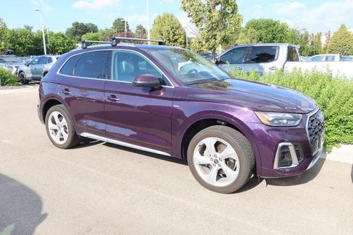 2022 Audi Q5 45 S line Premium Plus