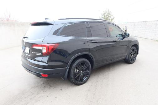 2021 Honda Pilot Black Edition