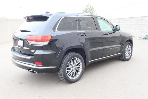 2018 Jeep Grand Cherokee Summit