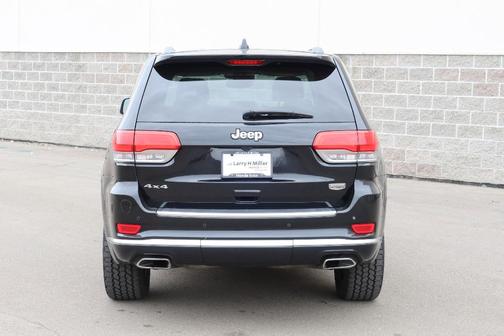 2018 Jeep Grand Cherokee Summit