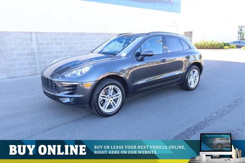 Volcano Grey Metallic 2018 Porsche Macan Base