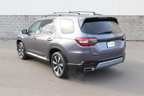 Gray Pearl 2024 Honda Pilot Touring