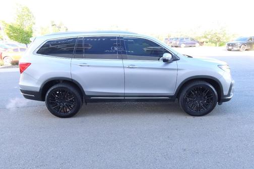 Lunar Silver Metallic 2022 Honda Pilot Elite