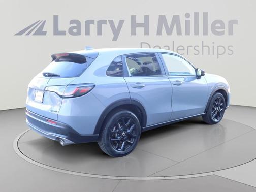 Urban Gray Pearl 2024 Honda HR-V Sport