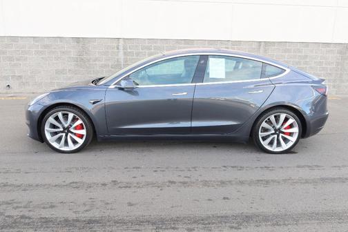 2018 Tesla Model 3 Long Range