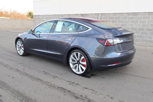 2018 Tesla Model 3 Long Range