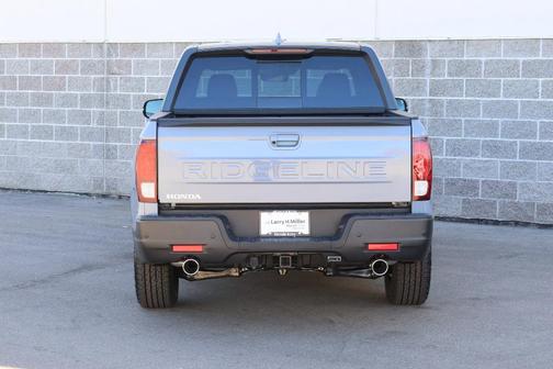 2025 Honda Ridgeline Black Edition