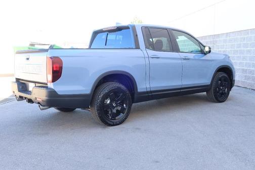 2025 Honda Ridgeline Black Edition