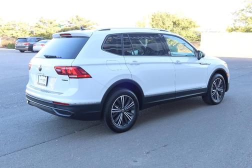 2024 Volkswagen Tiguan 2.0T Wolfsburg Edition