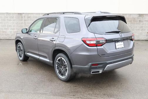 Modern Steel Metallic 2026 Honda Pilot Touring S