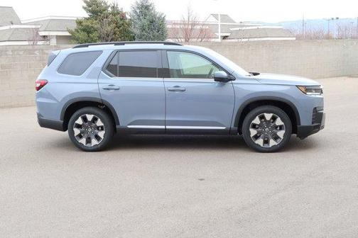 Sonic Gray Pearl 2026 Honda Pilot Elite